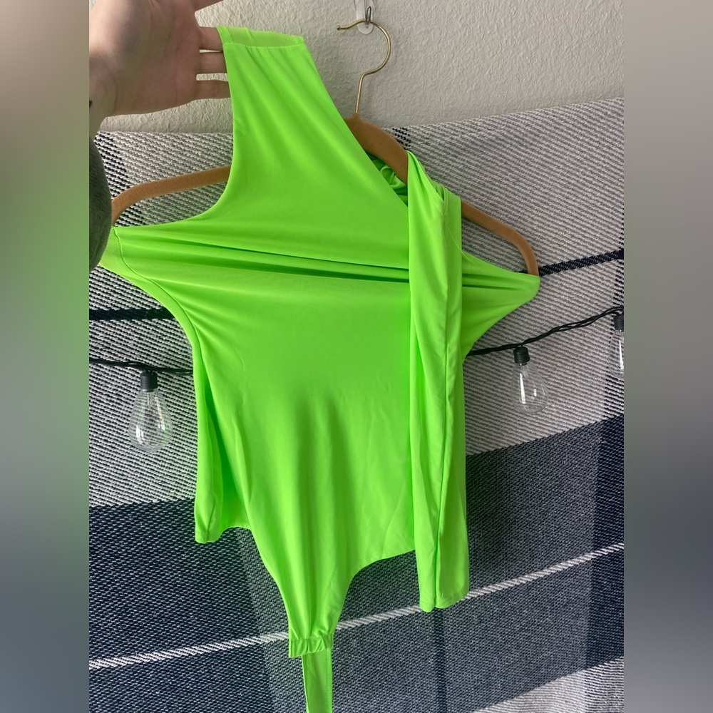 Body suit - Picture 2 of 4